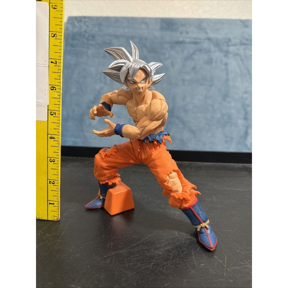 Dragon Ball Son Goku Figure 8 “ Tall